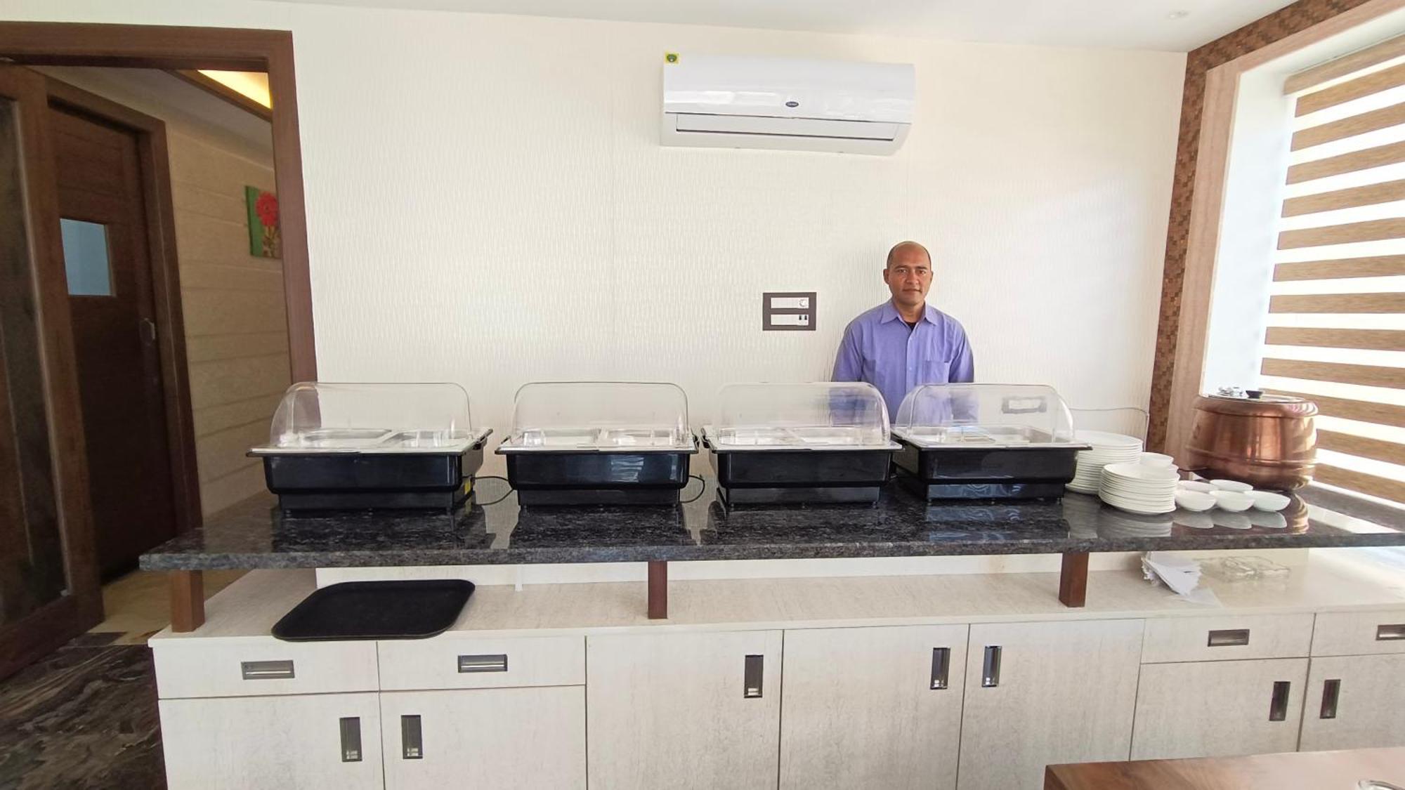 Hotel Dream Inn Rishīkesh Zewnętrze zdjęcie