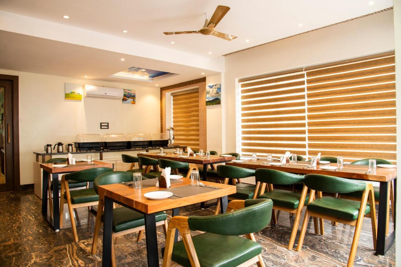 Hotel Dream Inn Rishīkesh Zewnętrze zdjęcie